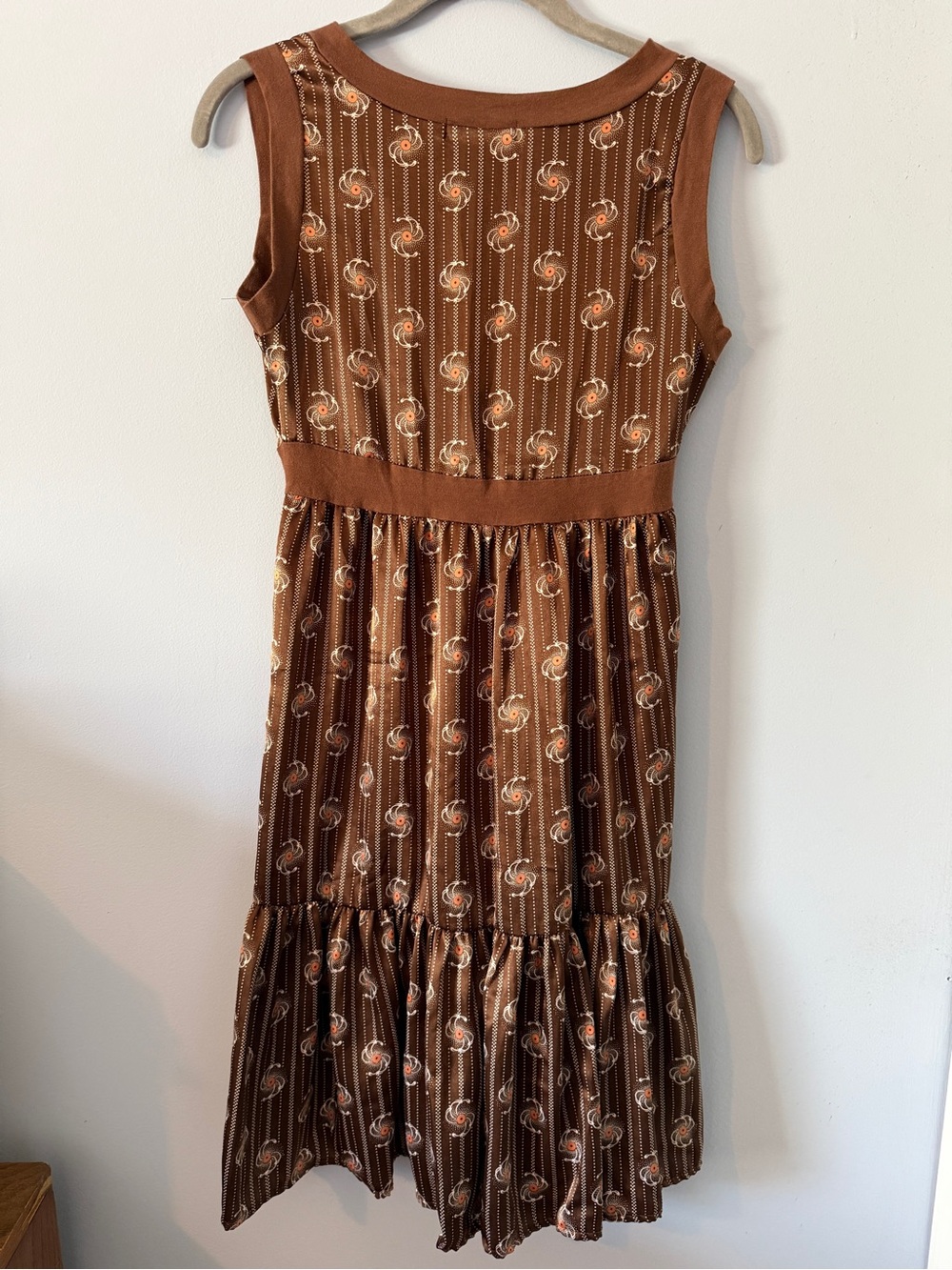 dELiA*s Brown Floral-Print V-Neck Midi Dress - Picture 4 of 4